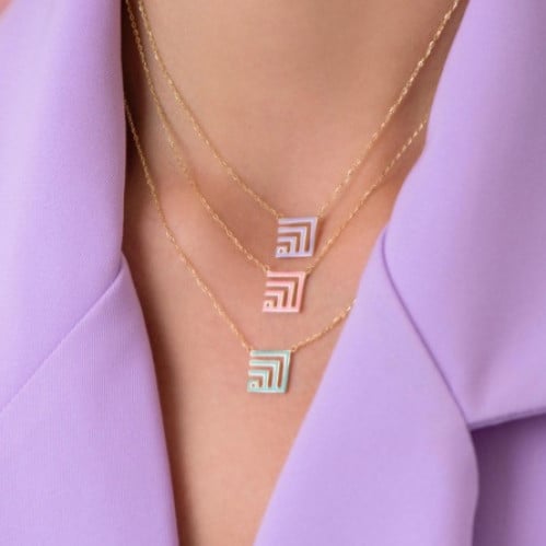 سلسال "الله" مربع