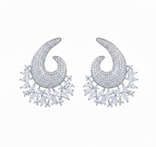 حلق لونا ايميرلد