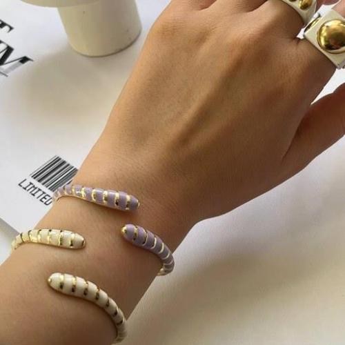 اسورة ثعبان سميكه