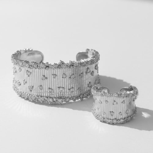 طقم بناجر تول مطرز