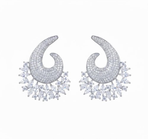 حلق لونا ذهبي