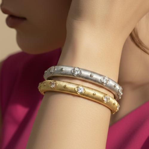 طقم بناجر مرصع بالاحجار