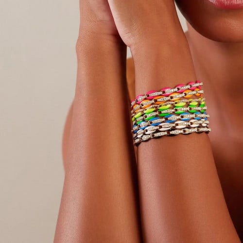 اسورة بيني نيون