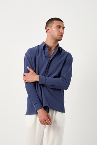 قميص كتان كجلي طويل الأكمام خفيف ومريح