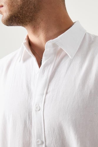 قميص أبيض كتان صيفي، ياقة قلاب، بأزرار أمامية