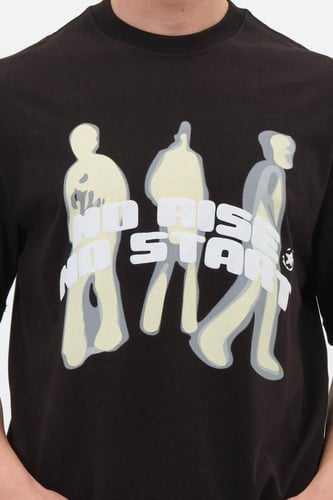 تيشيرت صيفي أسود بطبعة من الأمام وكتابة NO AISE NO...