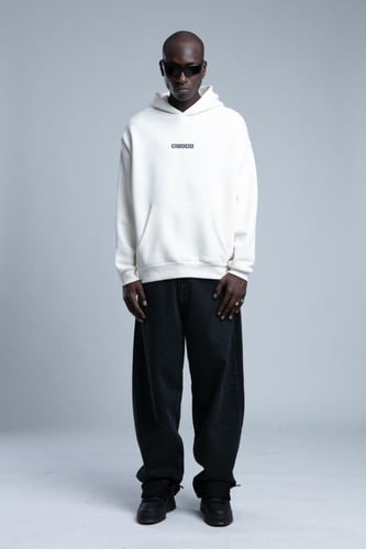 هودي بيج أوفر سايز برسمه في الخلف