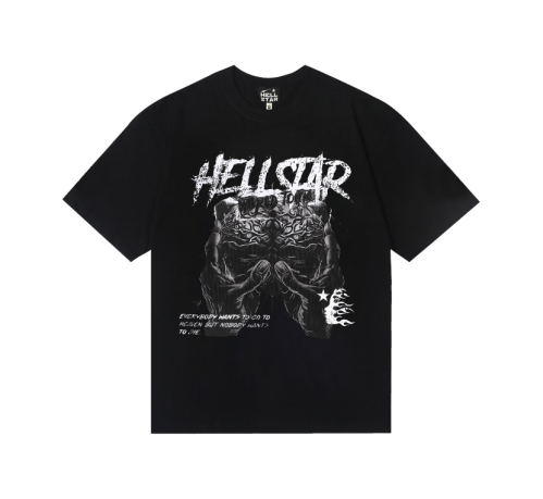 تيشيرت أسود HELLSTAR بطبعة خرافيتية من الامام