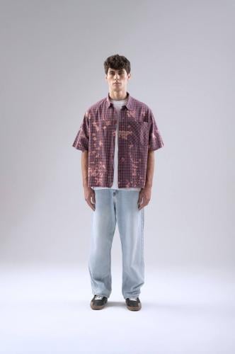 قميص عنابي مميز ببقع باهته بقصة "قصيره" بكسي ..تمي...