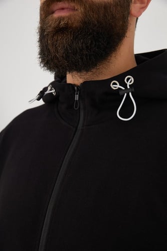 سويتر هودي أسود بسحاب