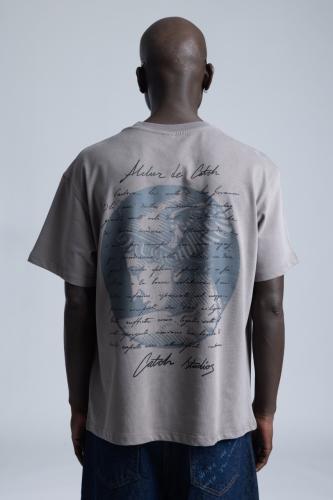 تيشيرت فيراني بطابع كلاسيك مودرن برسمة دائرية من ا...