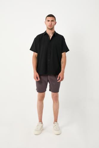 قميص أسود كتان صيفي، ياقة قلاب، بأزرار أمامية