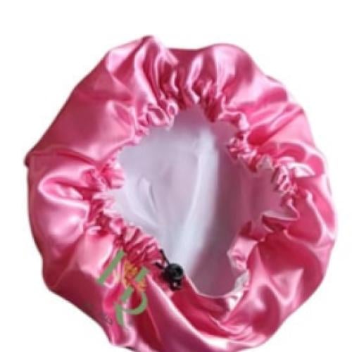 قبعة الشعر ساتان و من داخل بلاستيك للحماية