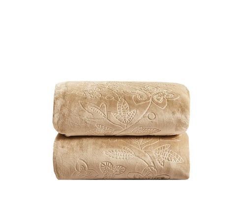 طقم لحاف شتوي فانيلا مخمل ٦ قطع مقاس مزدوج – بيج