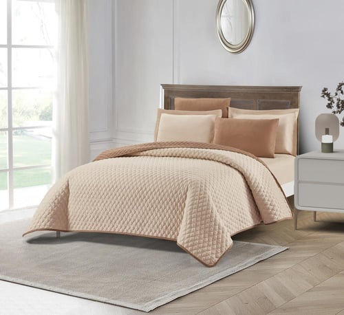 طقم مفرش فاخر ٦ قطع مقاس مزدوج – بني