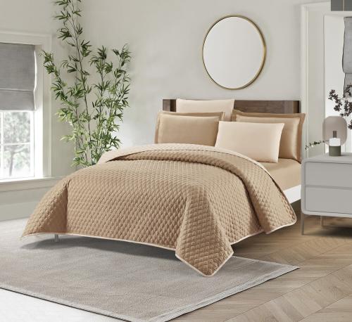 طقم مفرش فاخر ٦ قطع مقاس مزدوج – بيج