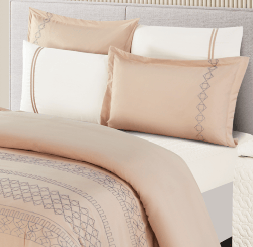 طقم لحاف شامل للمواسم مع تطريز سادة مزدوج مكون ٦ ق...