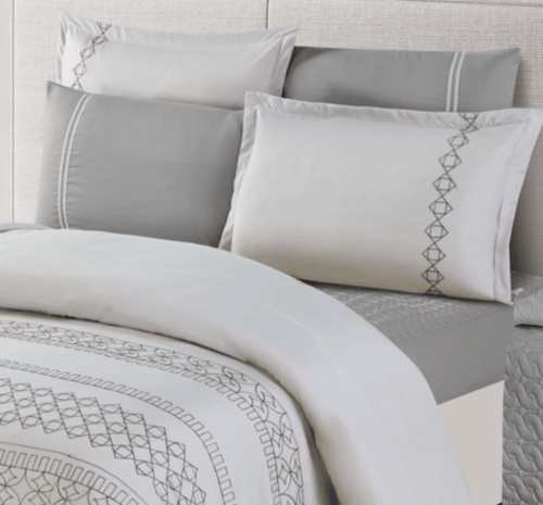 طقم لحاف شامل للمواسم مع تطريز سادة مزدوج مكون ٦ ق...