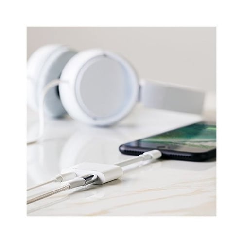 وصلة سماعة و شاحن للايفون من شركة belkin