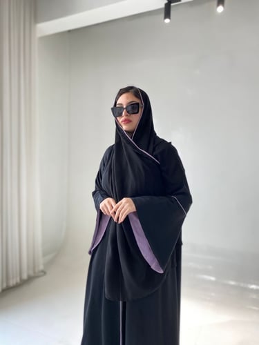عباية قصة كلوش بالون الأسود