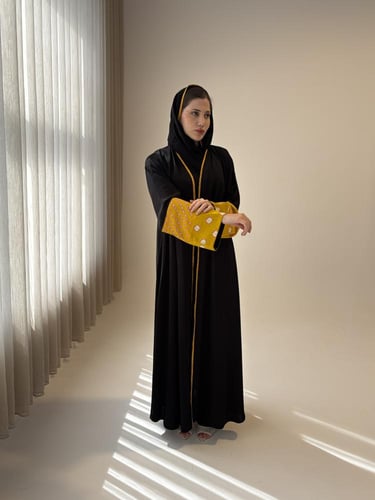 عباية كلوش كريب بأكمام مشجرة