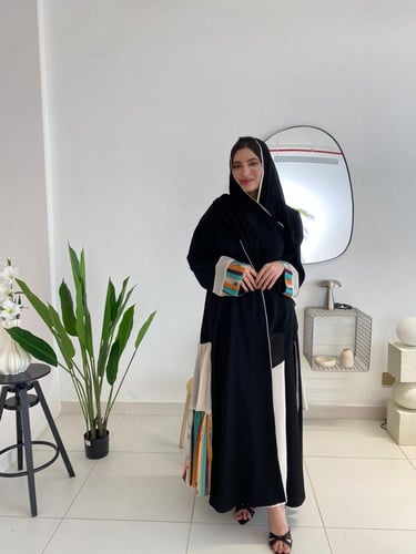 عباية كلوش كريب فخامة بسيطة