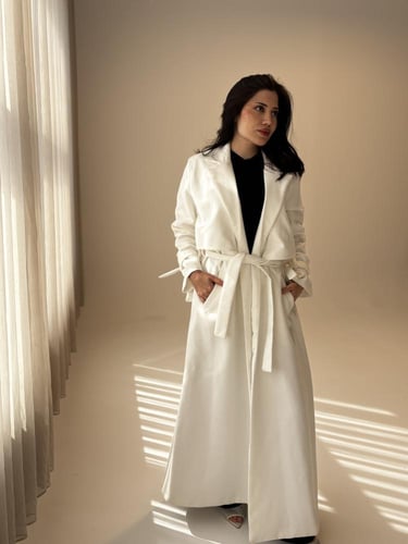 عباية كوت نوع القماش جوخ