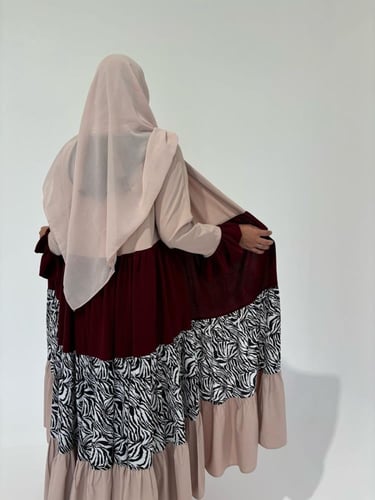 عباية قصة رفلز