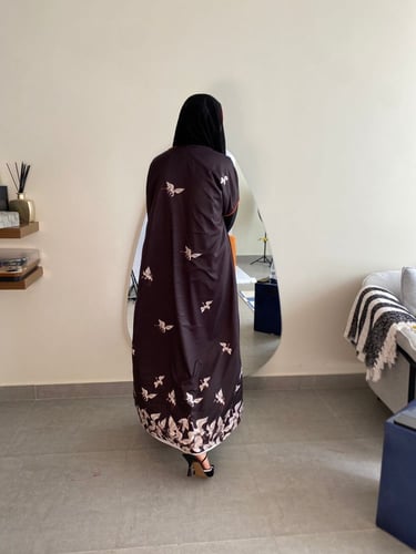 عباية كلوش كريب إطلالة راقية