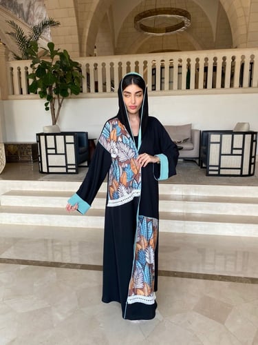 عباية كلوش كريب بألوان فخمة