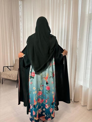 عباية كريب قصة كلوش ناعمة