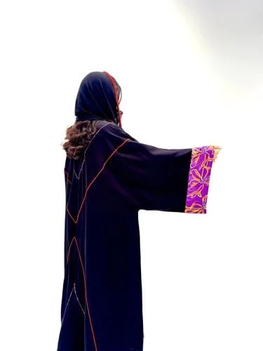 Black crepe half-bisht abaya with artistic embroidery and embroidered sleeves