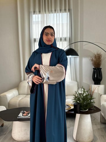 عباية قصة نص بشت