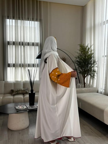 عباية قصة نص بشت بيج فاتح