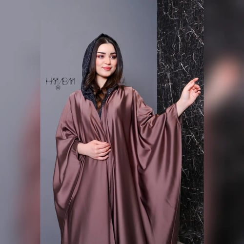 عباية حرير بشت باللون البني