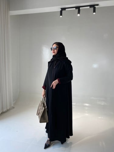 عباية كلوش كريب عملية ومرنة