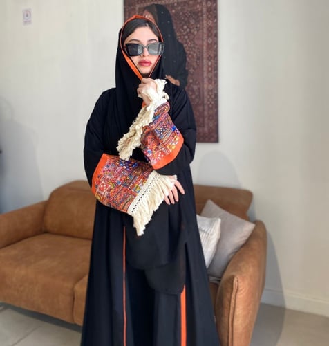 عباية كلوش كريب ستايل خليجي