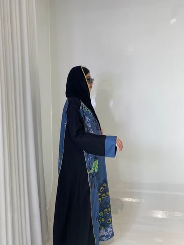 عباية كلوش كريب حسب ذوقك