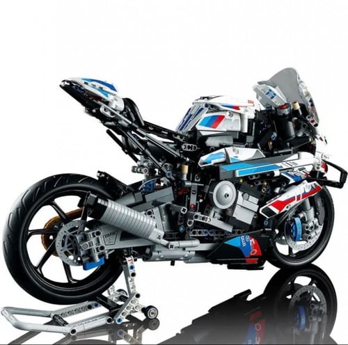 BMW M 1000 RR