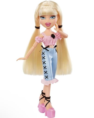 Bratz Goin Out Doll-Cloe