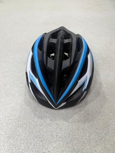 خوذة لركوب الدراجات