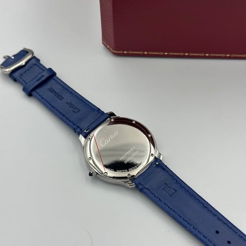 كارتييه روند موست جلد ازرق