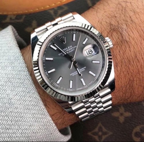 رولكس ديت جست مينا رصاصي