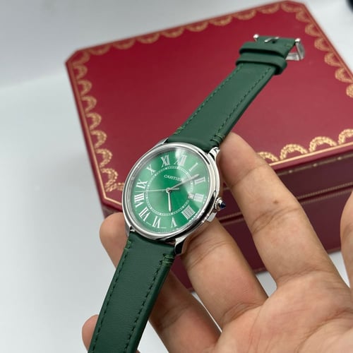 كارتييه روند موست جلد اخضر