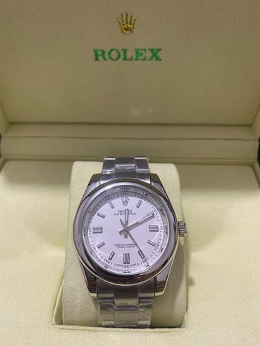 رولكس رجالي اويستر بربتشوال ابيض