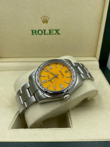 رولكس اويستر بربتشوال رجالي اصفر