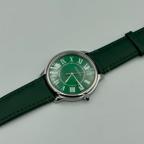 كارتييه روند موست جلد اخضر