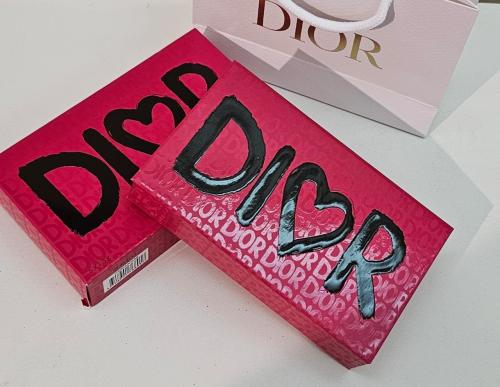 طقم ارواج Dior