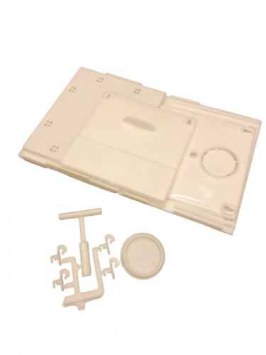 حضانة طيور بلاستك بياضة بادجي روز