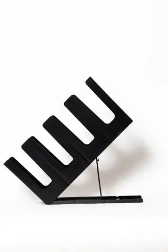 حامل وموزع اكواب اسود